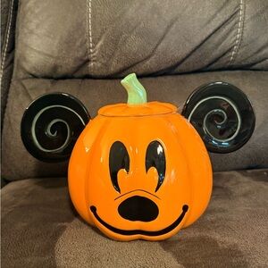 Disney MICKEY Mouse Ceramic Pumpkin COOKIE JAR Canister Halloween New